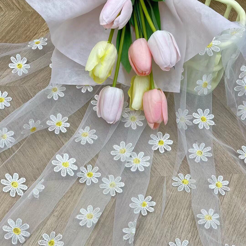 Embroidery Daisy Flower - 150cm Wide Daisy Embroidery Lace Fabric