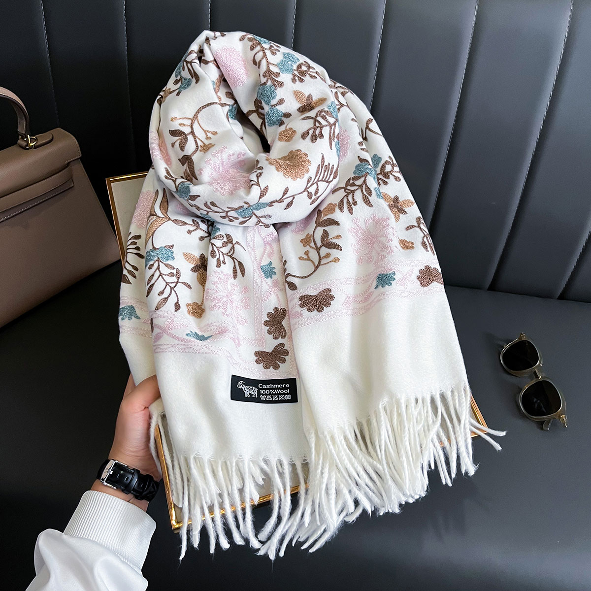 New Winter Warm Cashmere Scarf – Embroidery Pashmina Bewertung und Preis