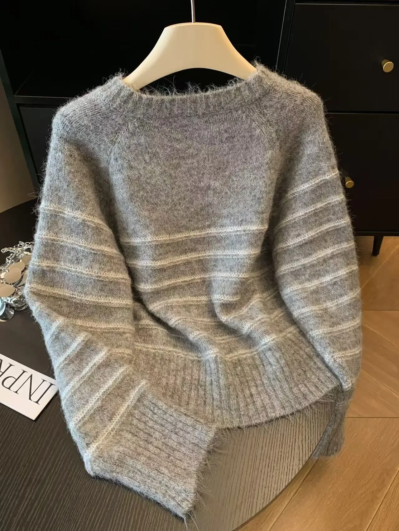 Autumn Winter Women's Striped  – Embroidery Origin Bewertung und Preis