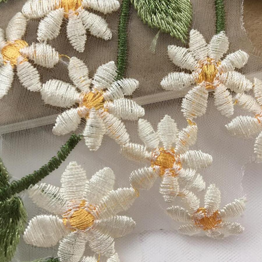 1Pairs Green Leaf Daisy Flower – Embroidery Daisy Flower Bewertung und Preis
