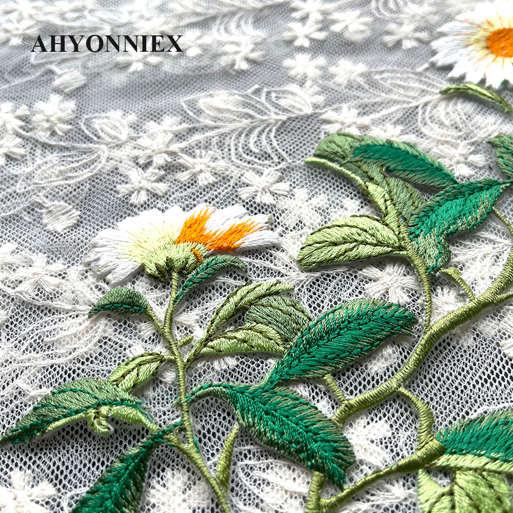 1 Piece Iron on Embroidery Pat – Embroidery Daisy Flower Bewertung und Preis