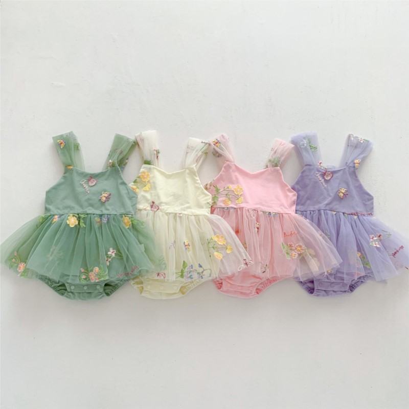 Newborn Baby Girl Princess Fai – Embroidery Daisy Flower Bewertung und Preis